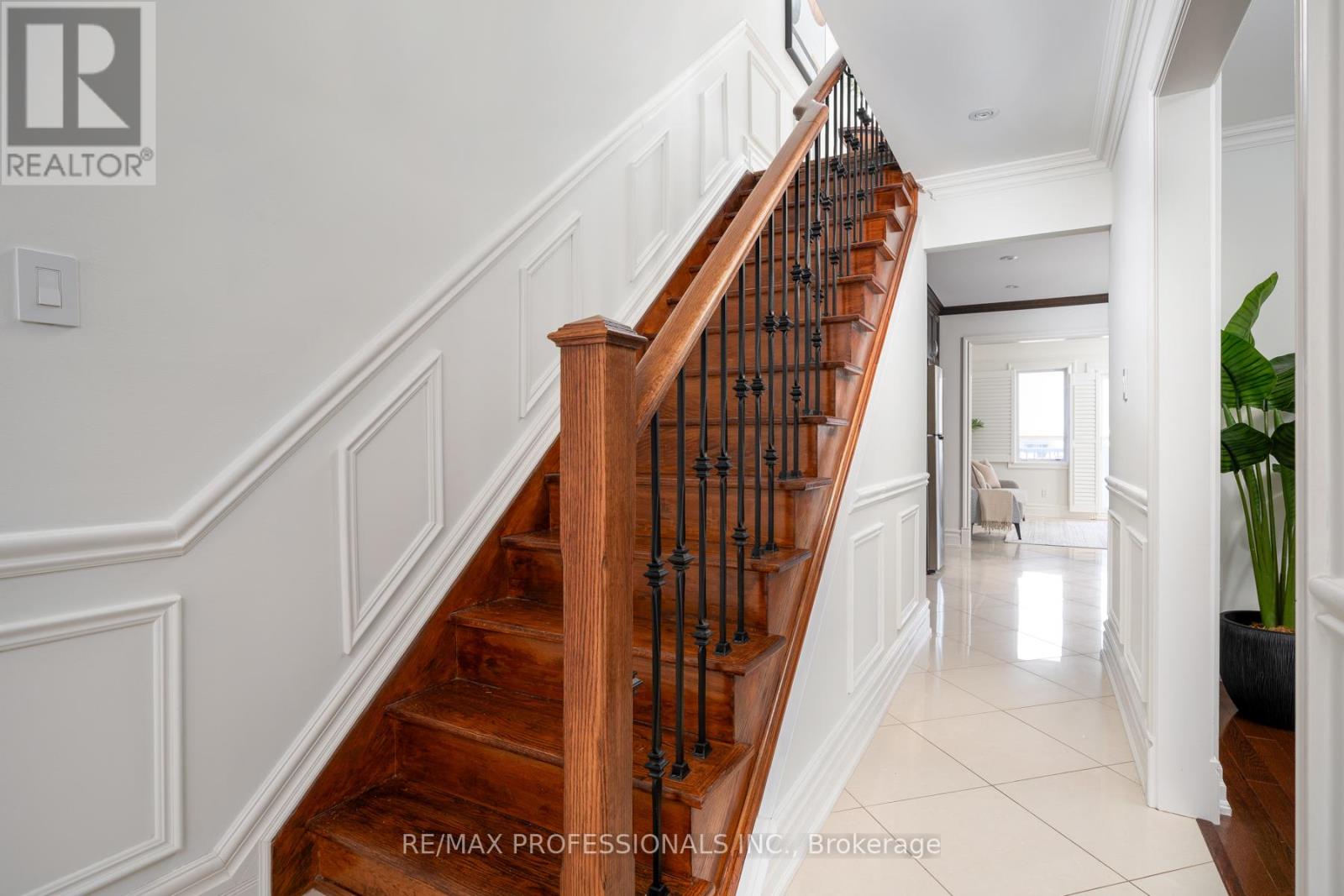 84 Harding Avenue, Toronto, Ontario  M6M 3A5 - Photo 26 - W13210324