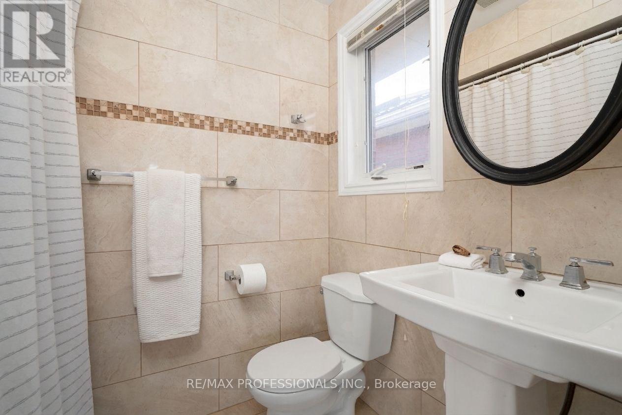 84 Harding Avenue, Toronto, Ontario  M6M 3A5 - Photo 30 - W13210324