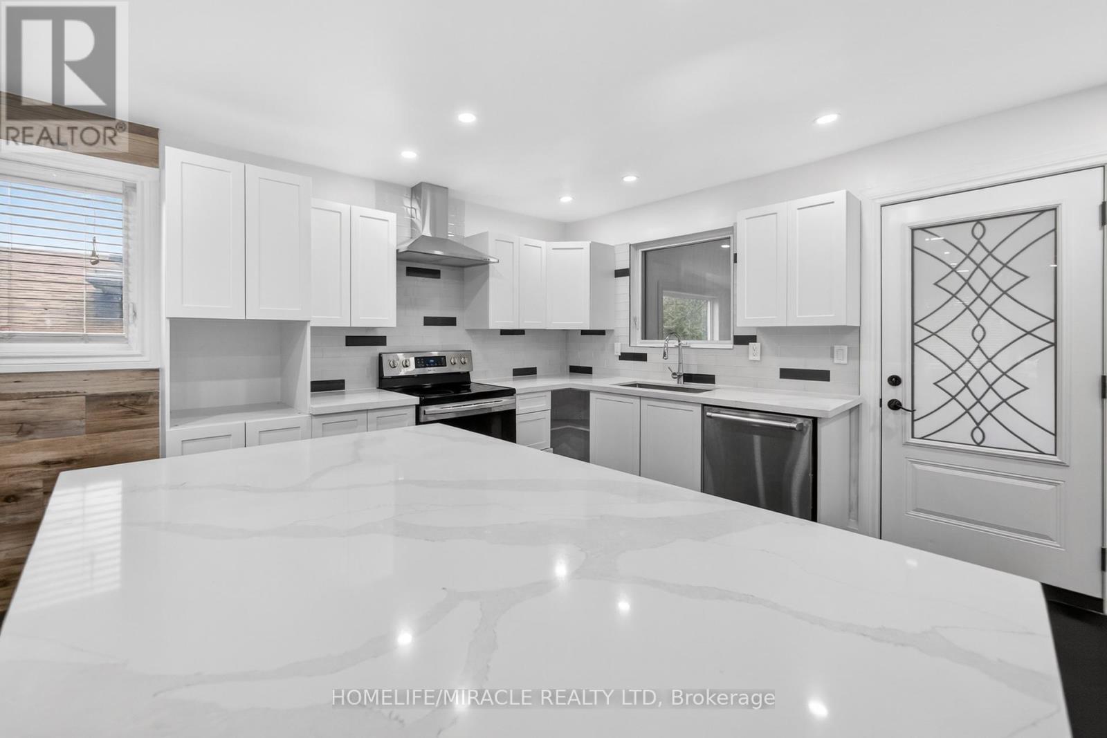 81 Watson Crescent, Brampton, Ontario  L6W 1E5 - Photo 14 - W13210328