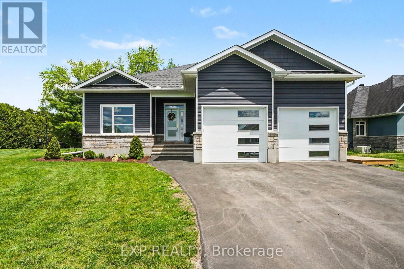 200 Nellie Street, Clarence-Rockland, Ontario  K0A 2A0 - Photo 2 - X13079182