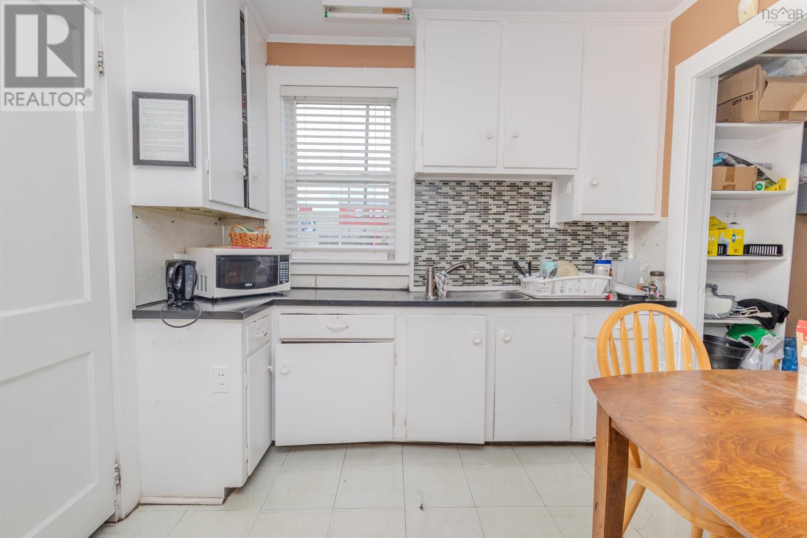 1154 Kings Road, Sydney River, Nova Scotia  B1S 1C9 - Photo 11 - 202612524