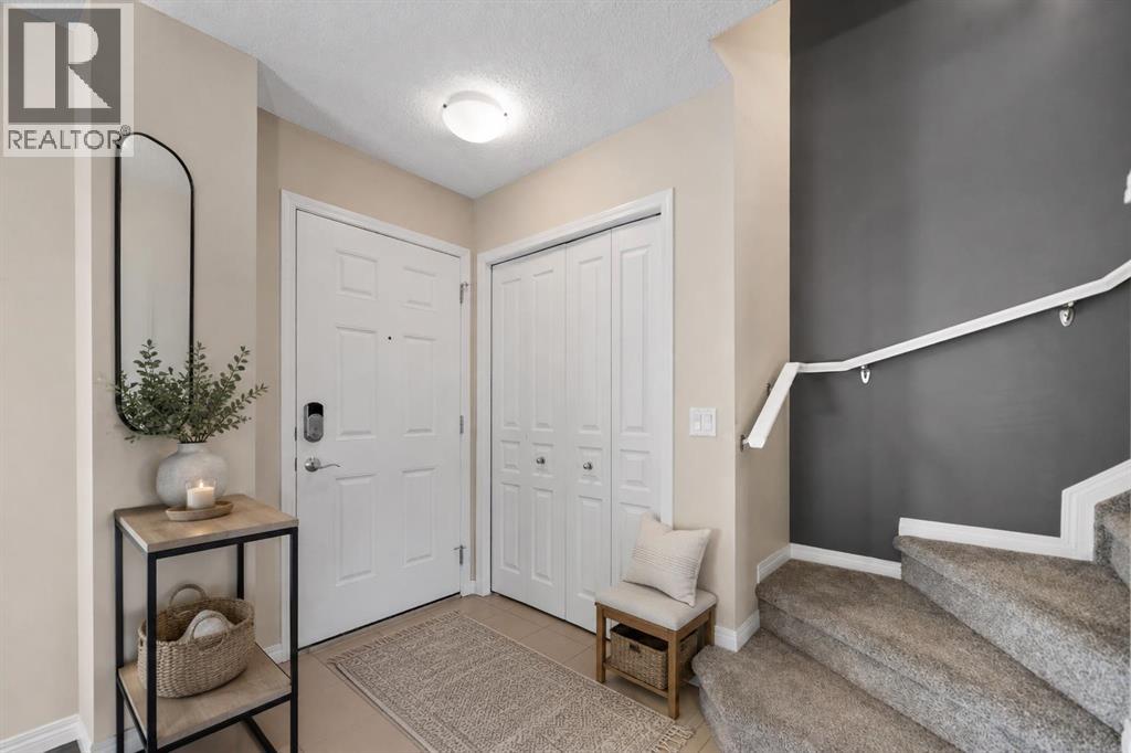 456 Auburn Bay Avenue Se, Calgary, Alberta  T3M 1Y5 - Photo 3 - A2315167