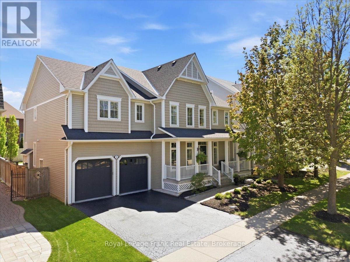 15 JORDAN COURT, Whitby, Ontario