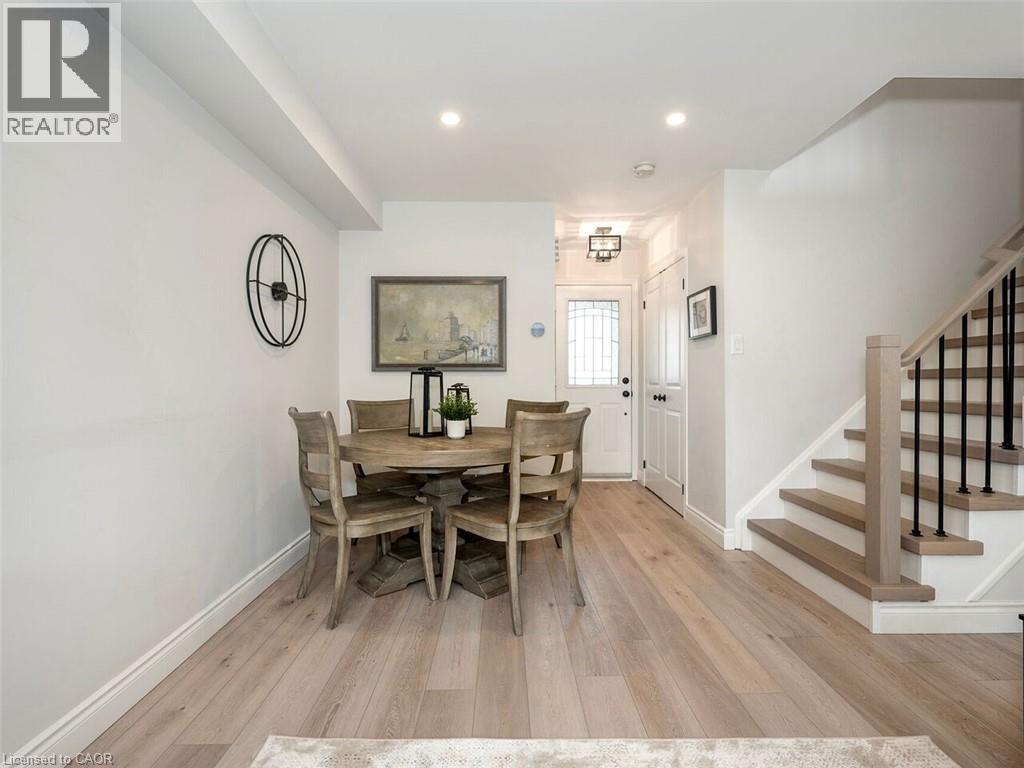 2448 Wooden Hill Circle, Oakville, Ontario  L6M 4E3 - Photo 20 - 40834275