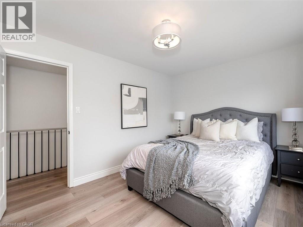 2448 Wooden Hill Circle, Oakville, Ontario  L6M 4E3 - Photo 27 - 40834275