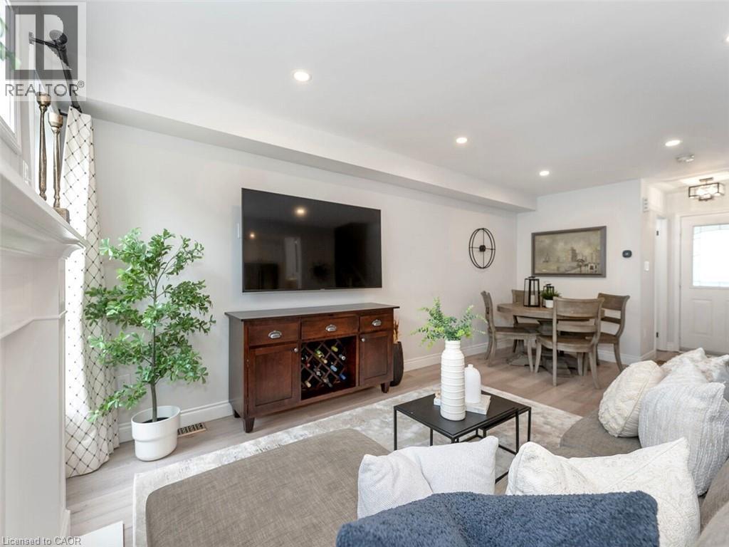 2448 Wooden Hill Circle, Oakville, Ontario  L6M 4E3 - Photo 8 - 40834275