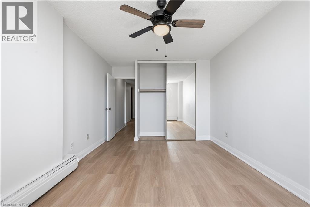 975 Warwick Court Unit# 1005, Burlington, Ontario  L7T 3Z7 - Photo 12 - 40832944
