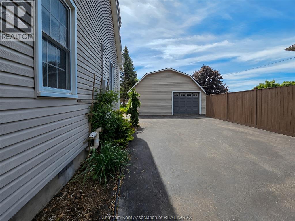 14 O'brien Drive, Chatham, Ontario  N7M 2E7 - Photo 6 - 26012304