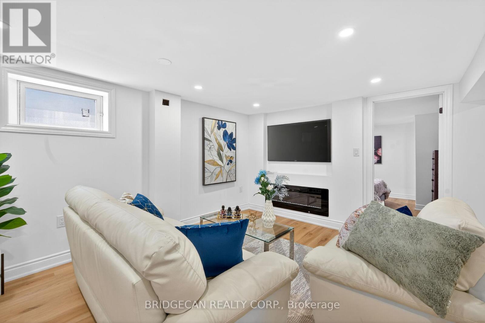 82 East 38th Street, Hamilton, Ontario  L8V 4E5 - Photo 38 - X13210140