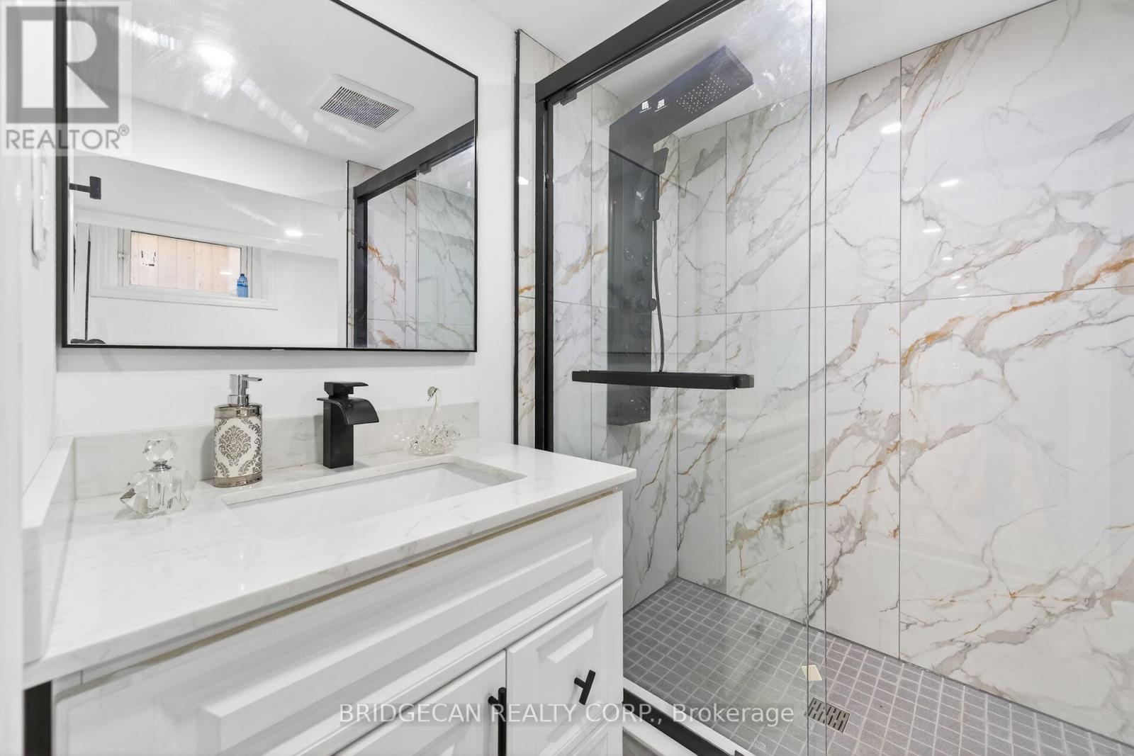 82 East 38th Street, Hamilton, Ontario  L8V 4E5 - Photo 42 - X13210140