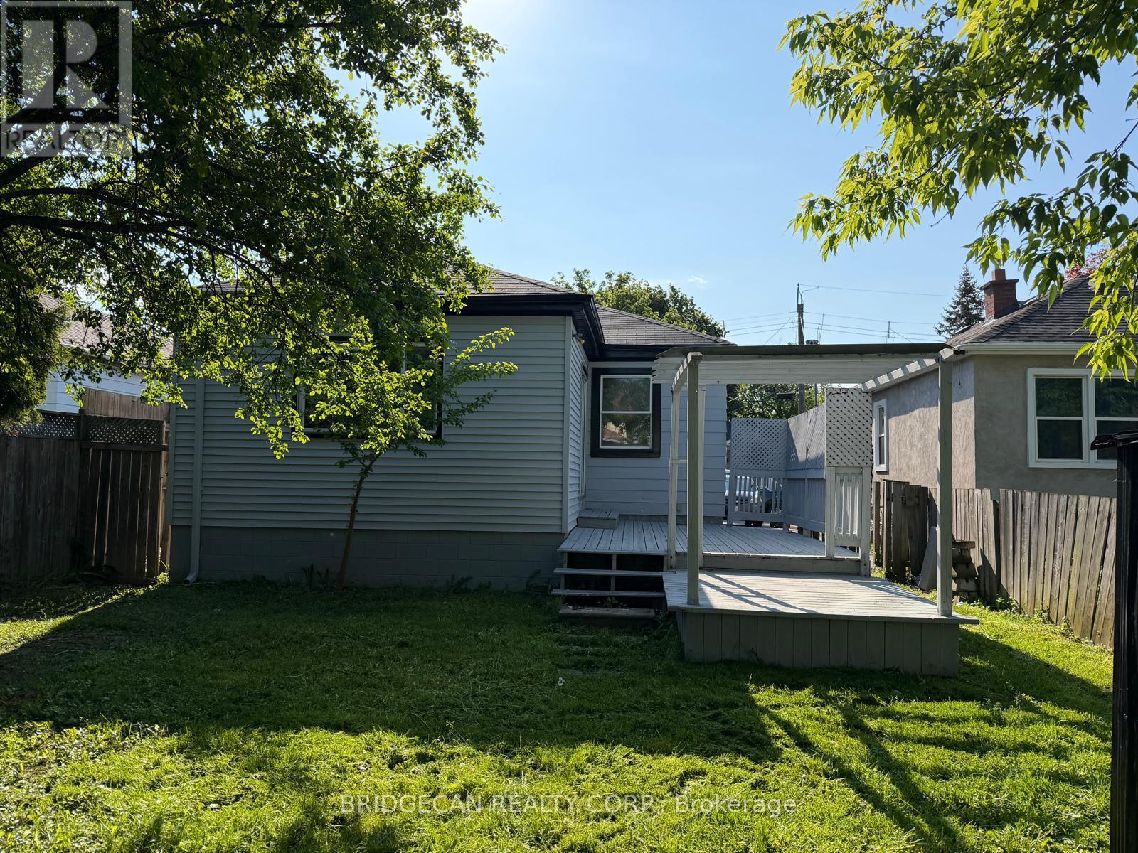 82 East 38th Street, Hamilton, Ontario  L8V 4E5 - Photo 47 - X13210140