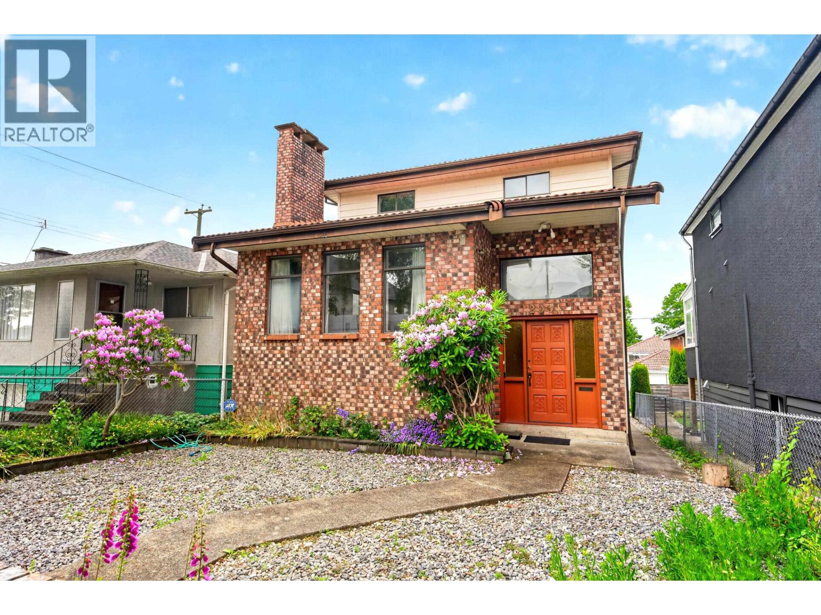 2031 E 23rd Avenue, Vancouver, British Columbia  V5N 2T9 - Photo 3 - R3129178