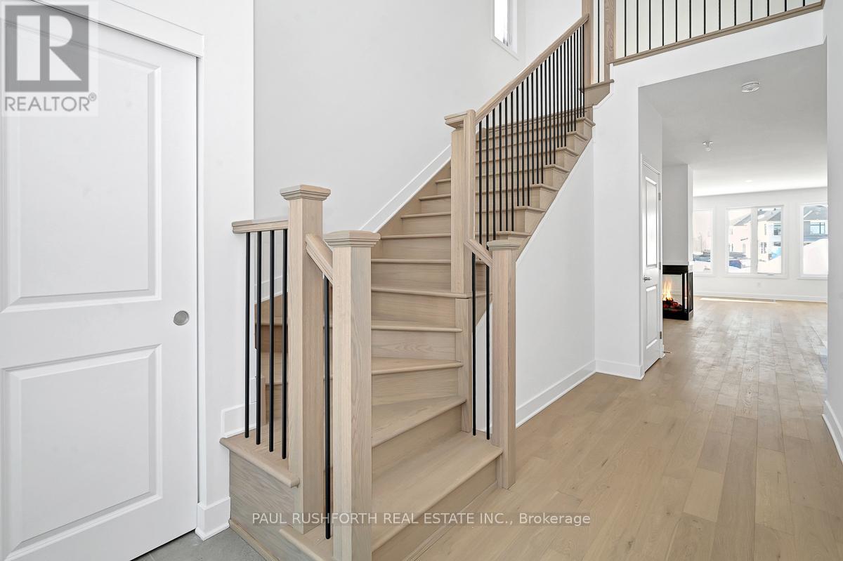 623 Miikana Road, Ottawa, Ontario  K1X 0G5 - Photo 3 - X13210452