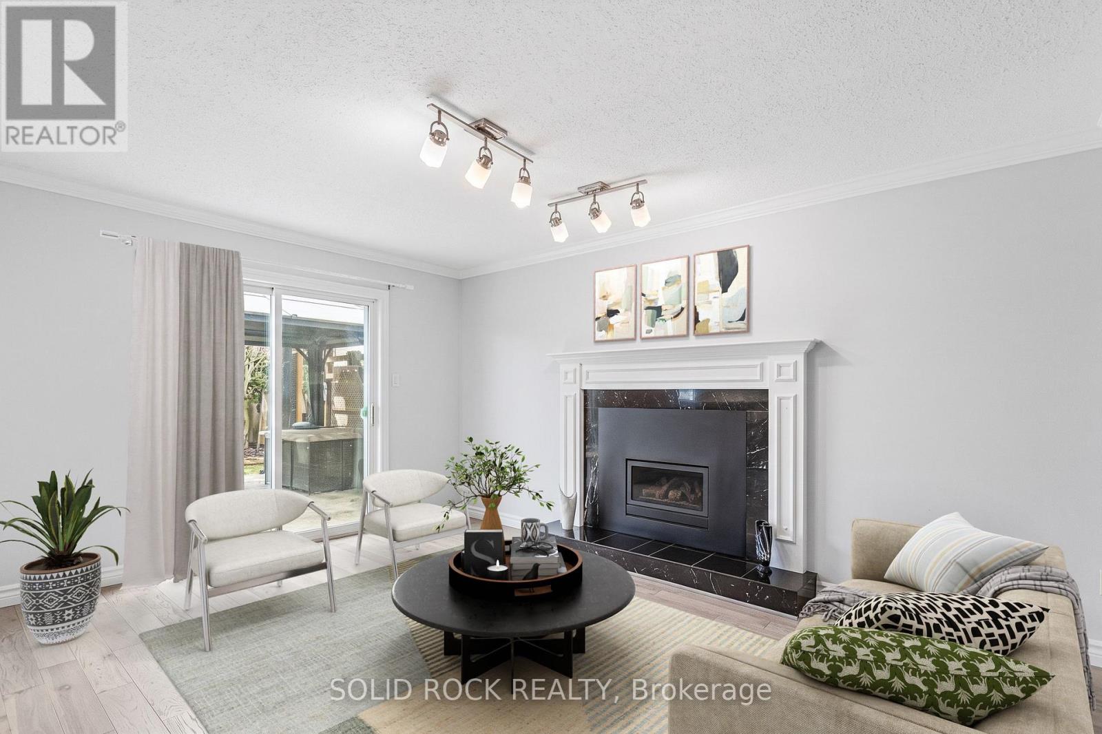 30 Rowe Drive, Ottawa, Ontario  K2L 3Y3 - Photo 10 - X13210500