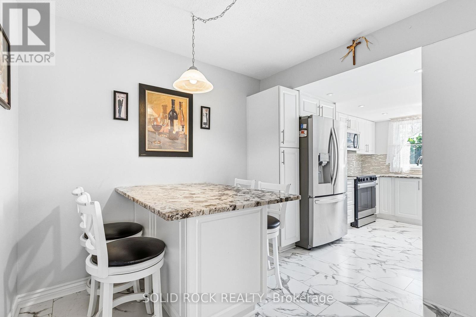 30 Rowe Drive, Ottawa, Ontario  K2L 3Y3 - Photo 12 - X13210500