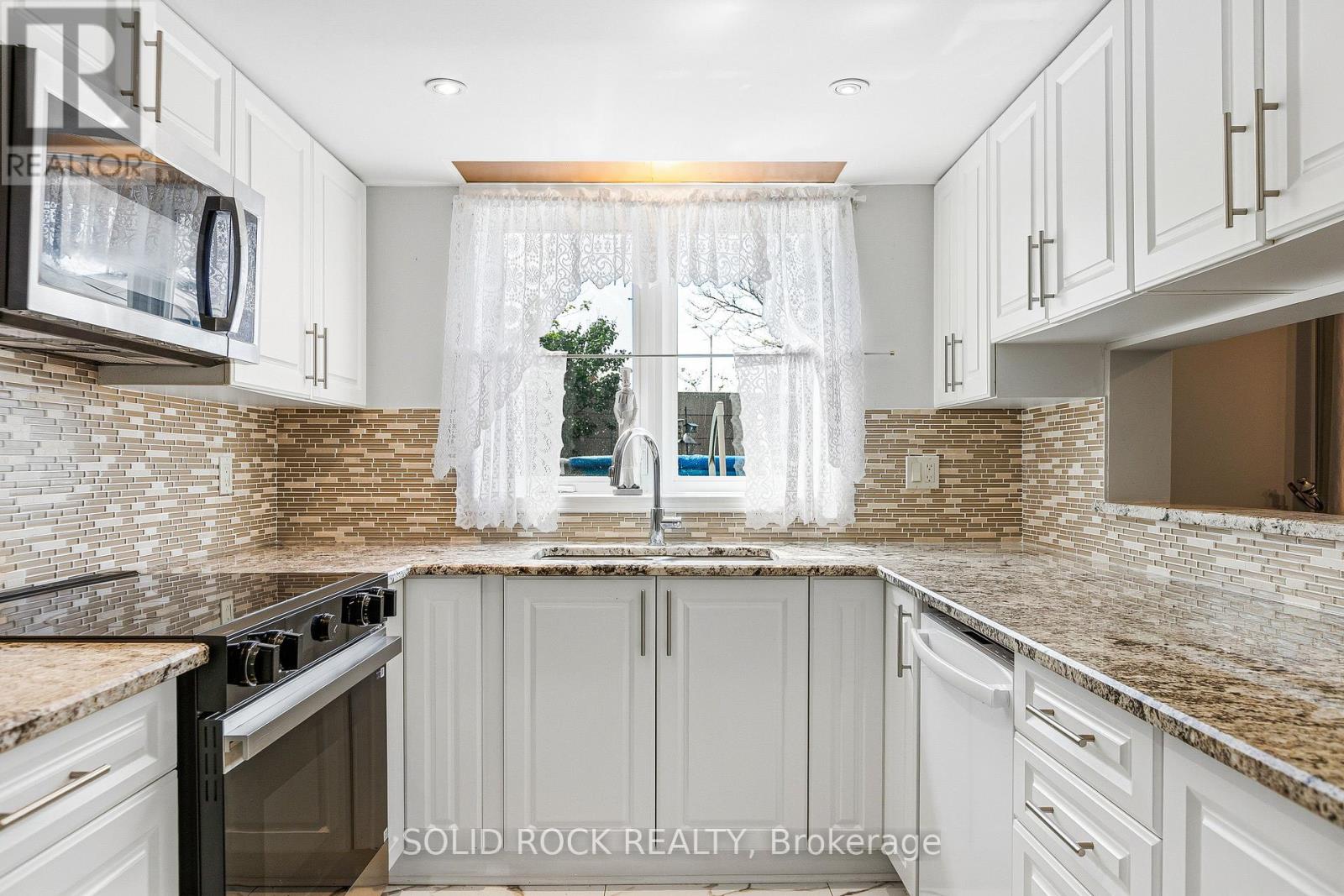 30 Rowe Drive, Ottawa, Ontario  K2L 3Y3 - Photo 14 - X13210500