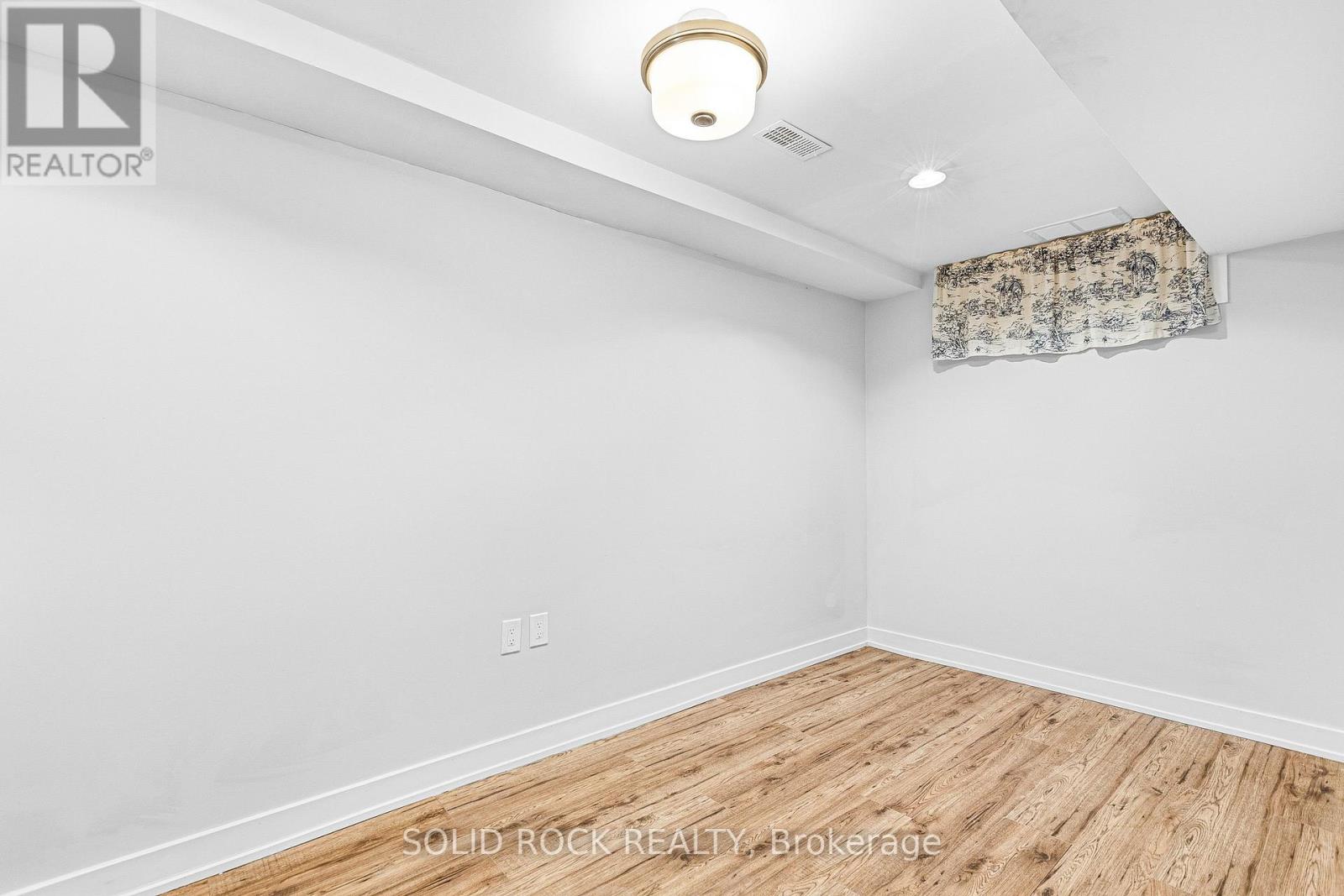 30 Rowe Drive, Ottawa, Ontario  K2L 3Y3 - Photo 34 - X13210500