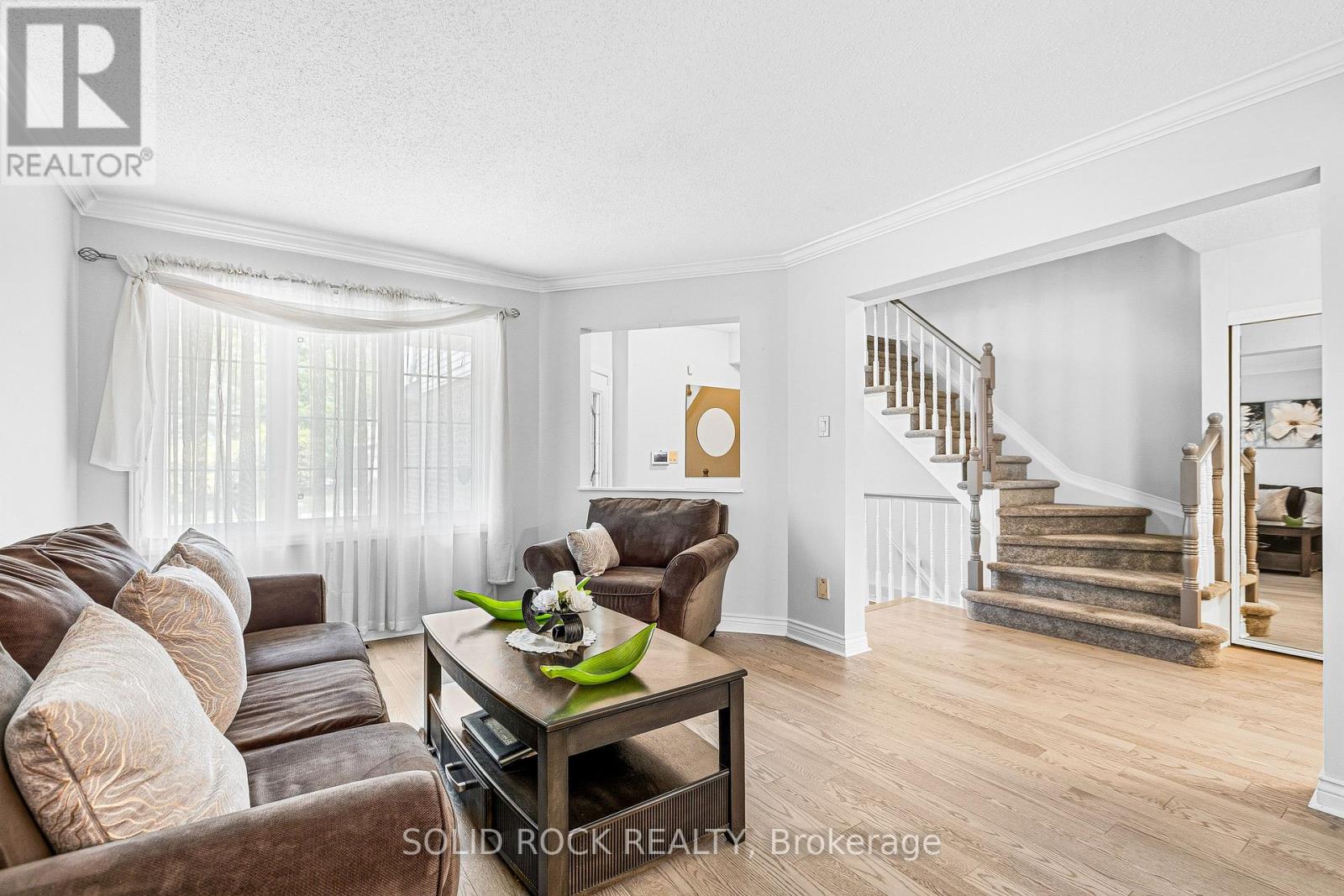 30 Rowe Drive, Ottawa, Ontario  K2L 3Y3 - Photo 6 - X13210500