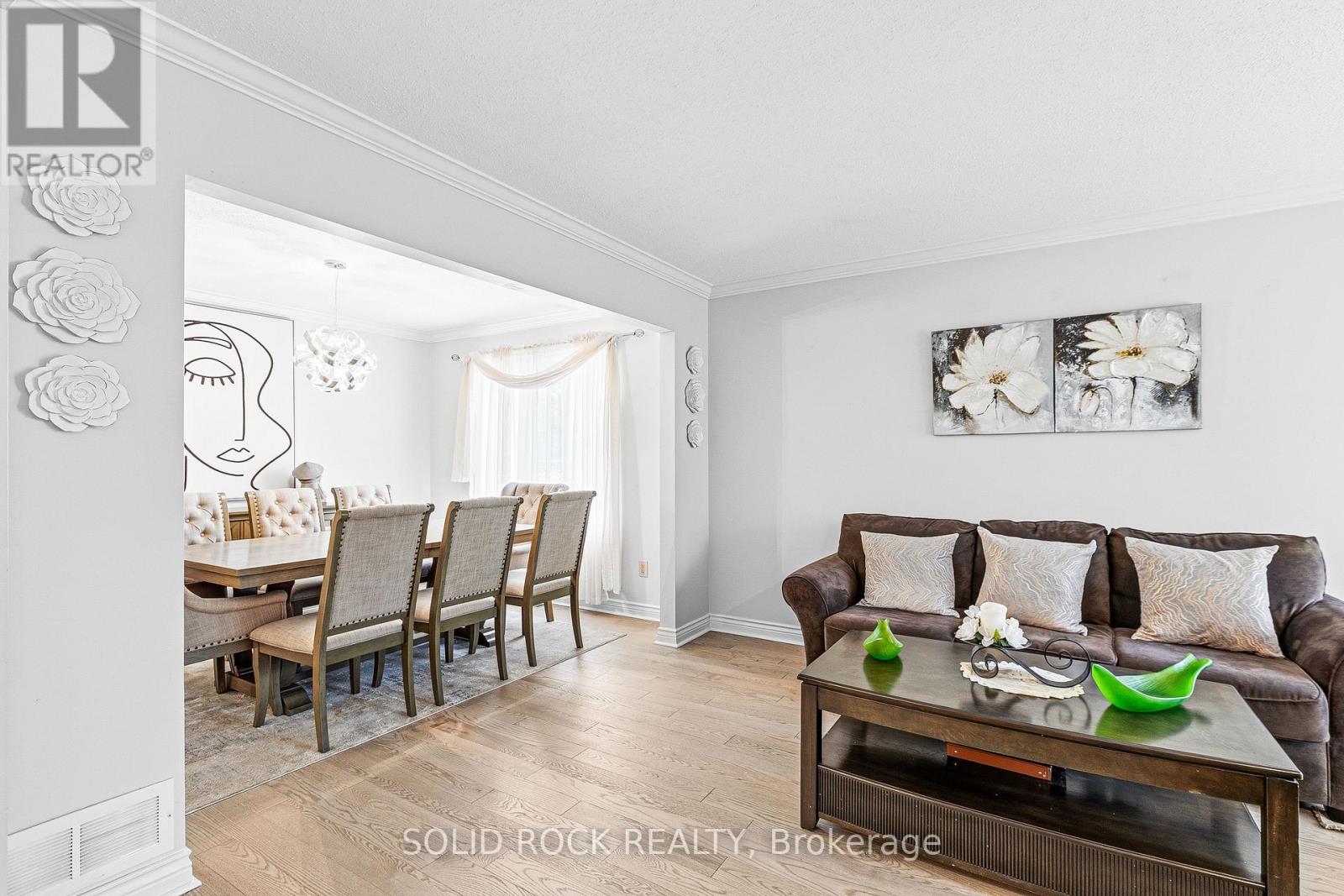 30 Rowe Drive, Ottawa, Ontario  K2L 3Y3 - Photo 8 - X13210500