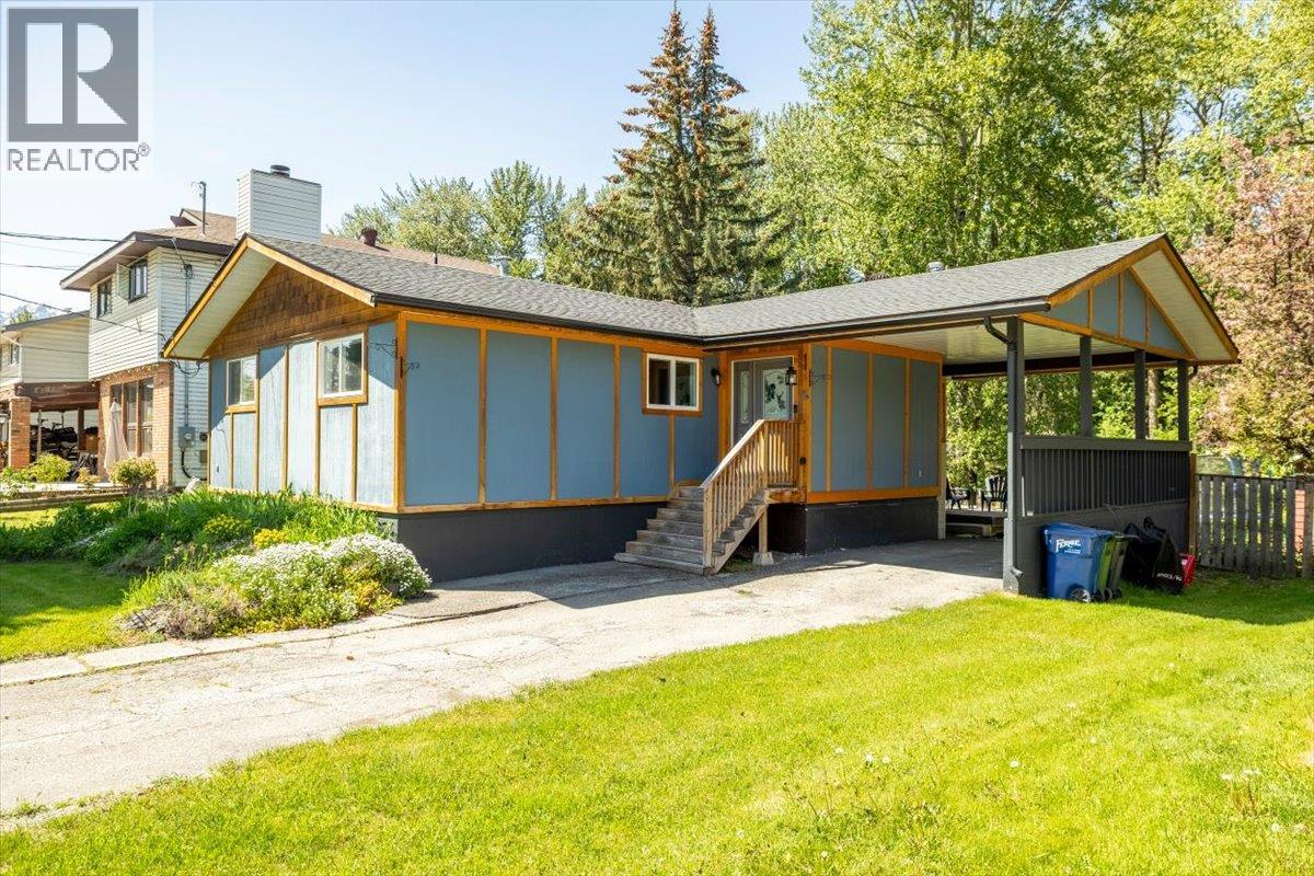 8 Mt Proctor Avenue, Fernie, British Columbia  V0B 1M3 - Photo 16 - 10389064