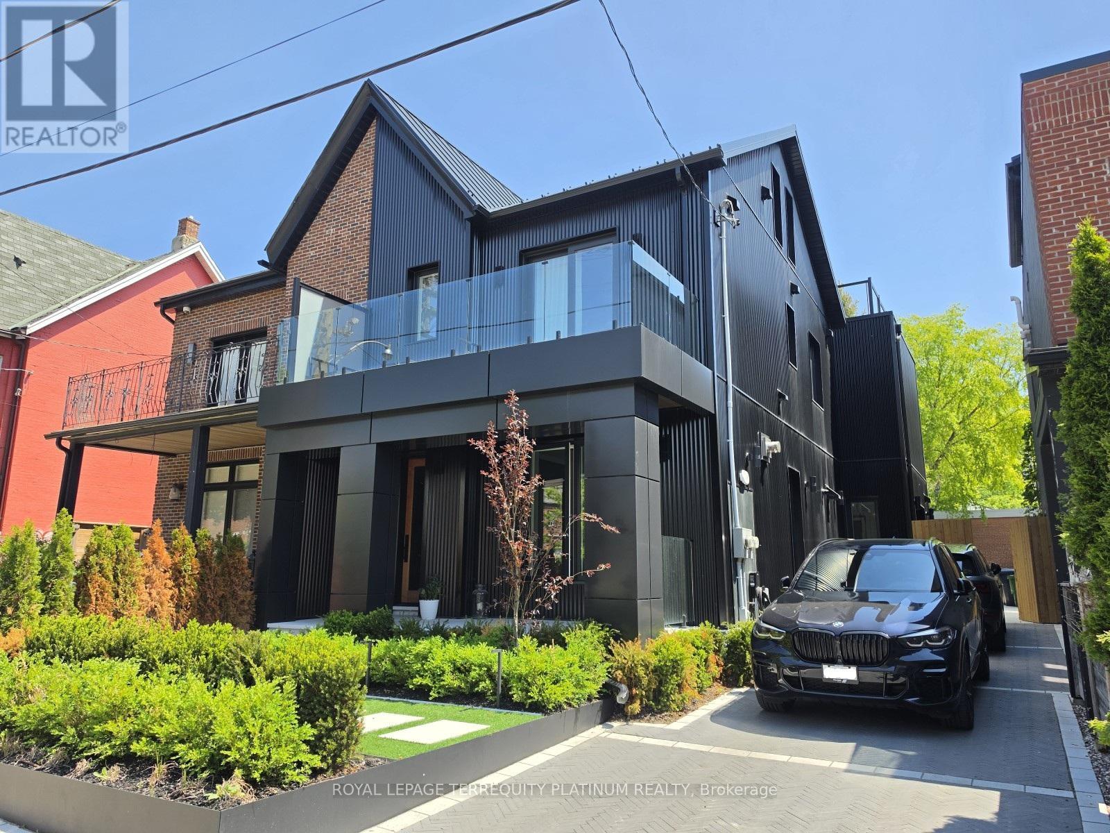 Bsmt - 191 Shaw Street, Toronto, Ontario  M6J 2W7 - Photo 2 - C13210058