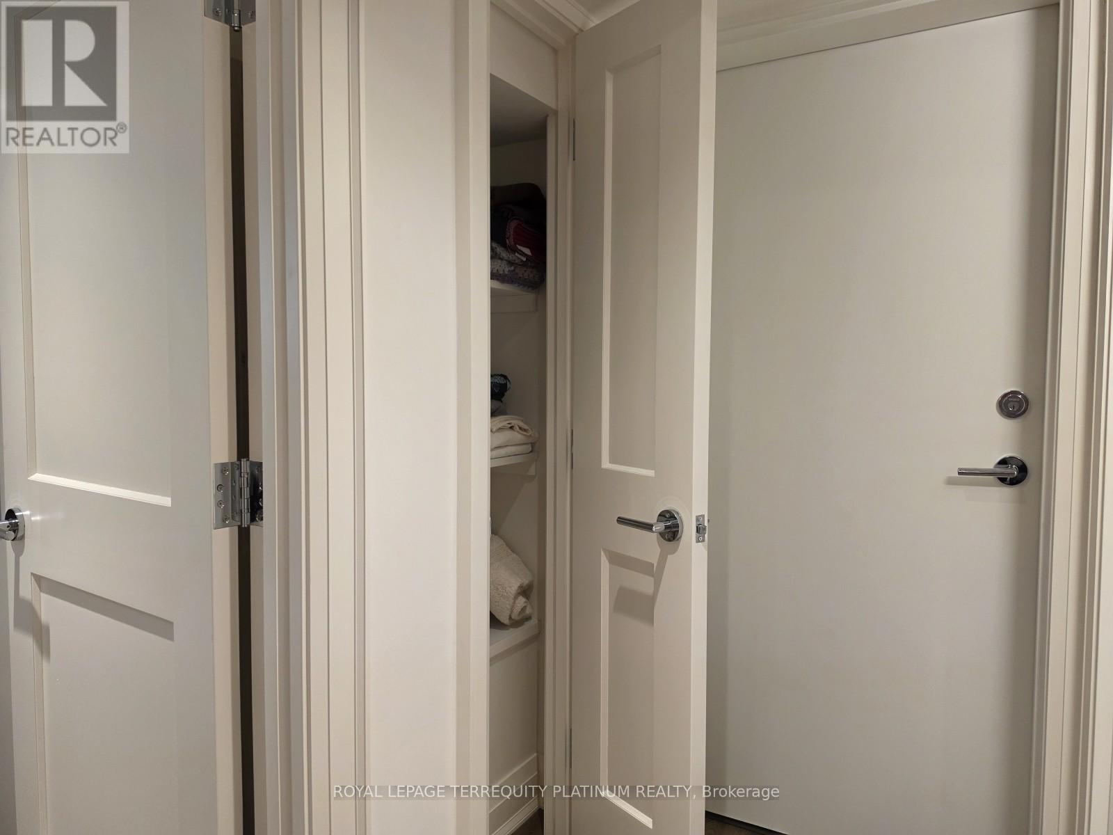 Bsmt - 191 Shaw Street, Toronto, Ontario  M6J 2W7 - Photo 17 - C13210058
