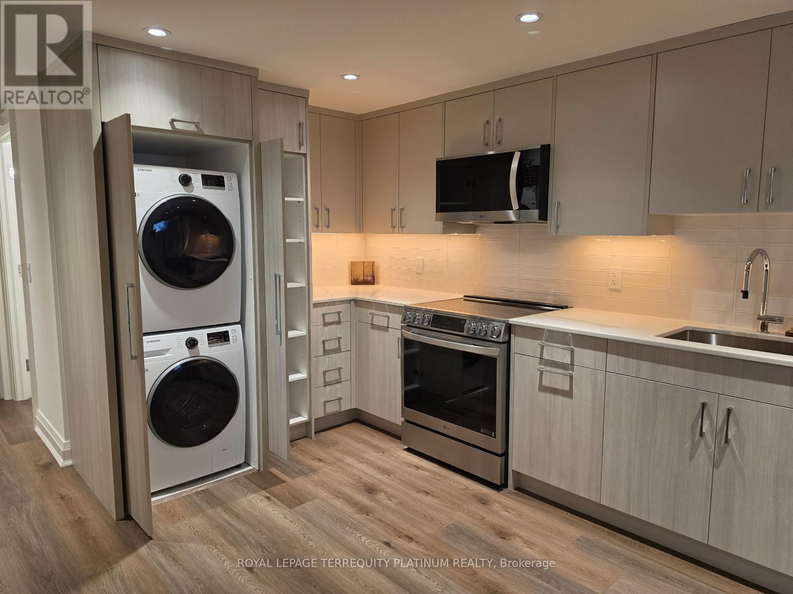 Bsmt - 191 Shaw Street, Toronto, Ontario  M6J 2W7 - Photo 5 - C13210058