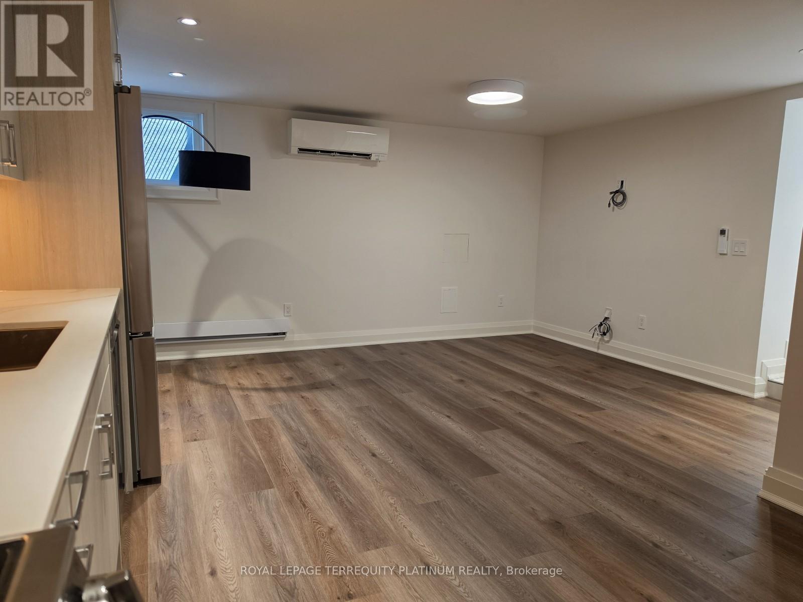Bsmt - 191 Shaw Street, Toronto, Ontario  M6J 2W7 - Photo 9 - C13210058
