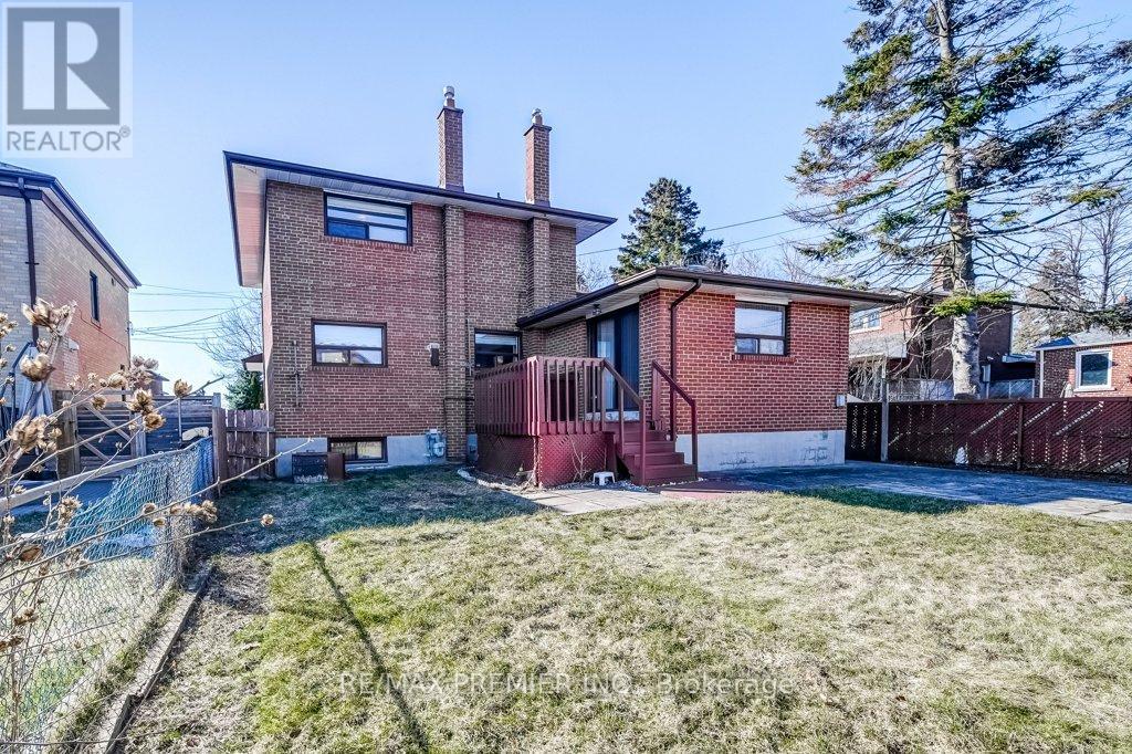 334 Rimilton Avenue, Toronto, Ontario  M8W 2E4 - Photo 40 - W12926282