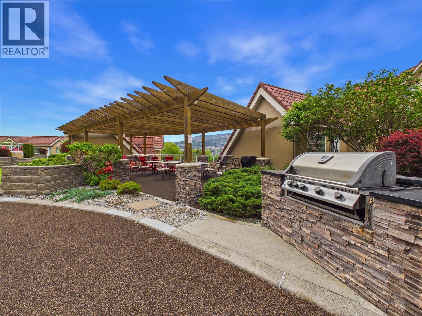 1088 Sunset Drive Unit# 302, Kelowna, British Columbia  V1Y 9W1 - Photo 45 - 10384421