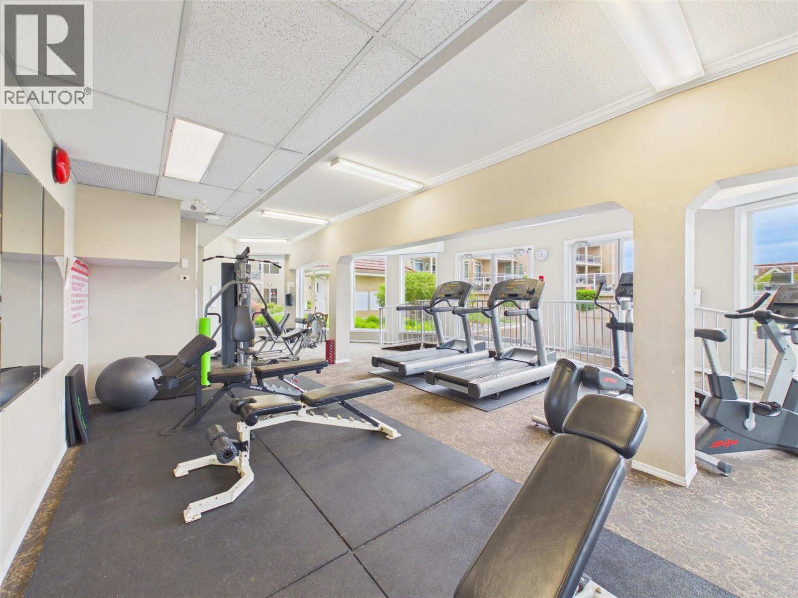 1088 Sunset Drive Unit# 302, Kelowna, British Columbia  V1Y 9W1 - Photo 43 - 10384421