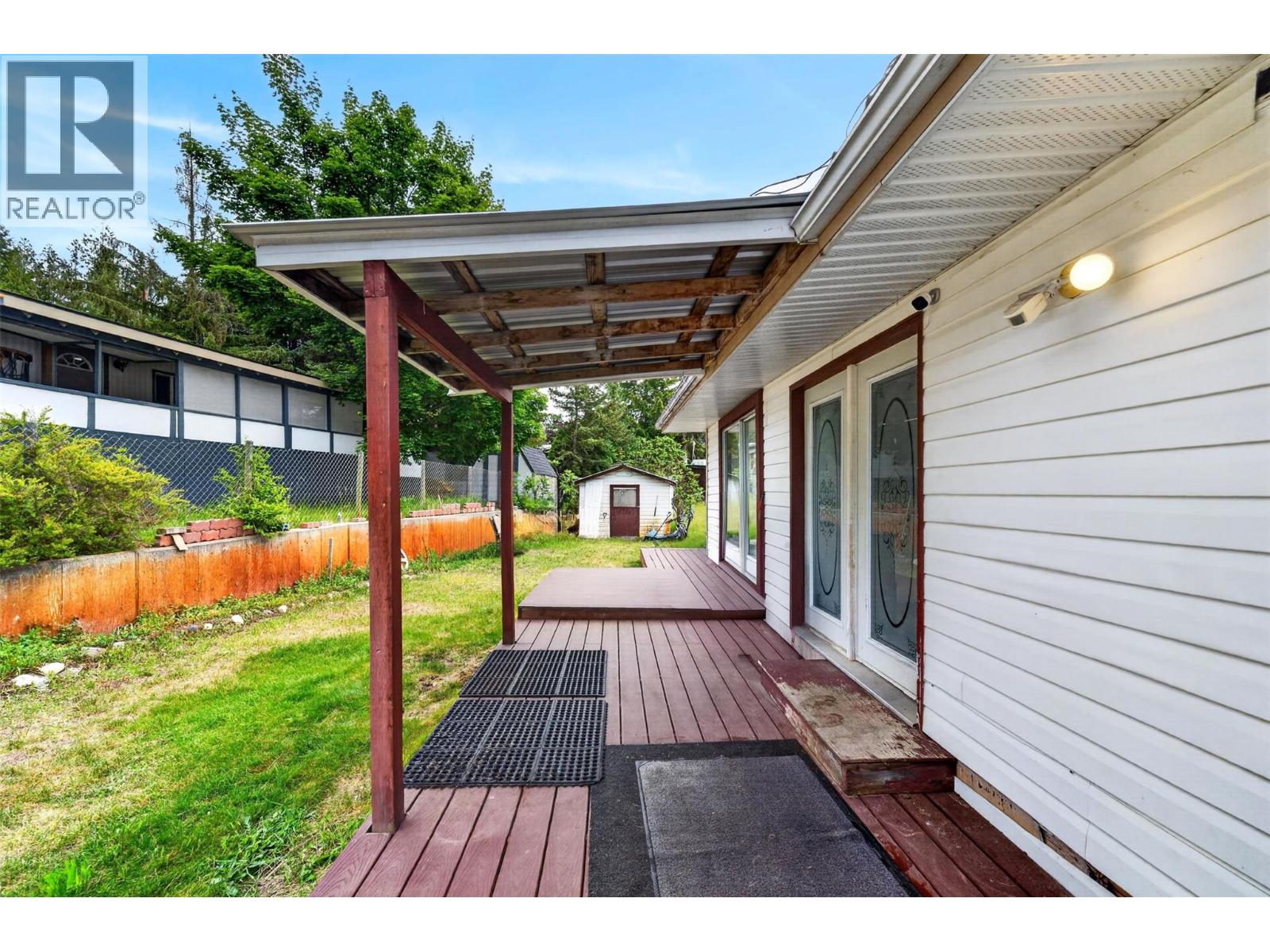 2500 97b Highway Se Unit# 144, Salmon Arm, British Columbia  V1E 1C2 - Photo 6 - 10388997