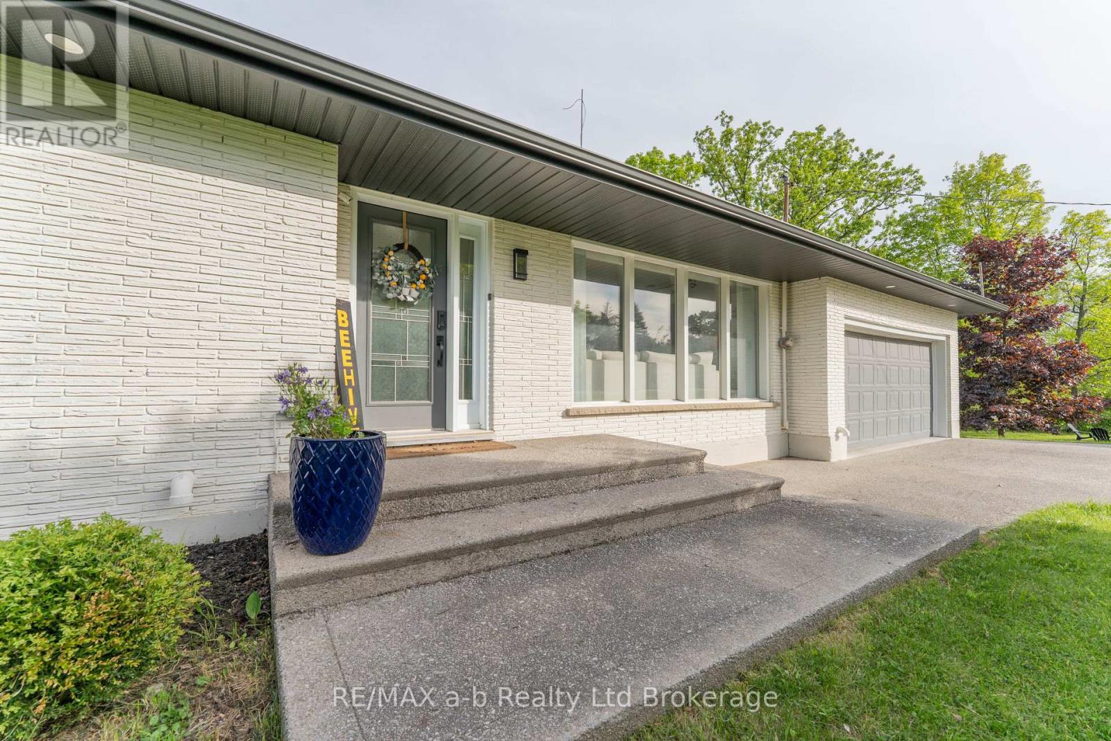 56229 Talbot Line, Bayham, Ontario  N4G 4G8 - Photo 2 - X13207304