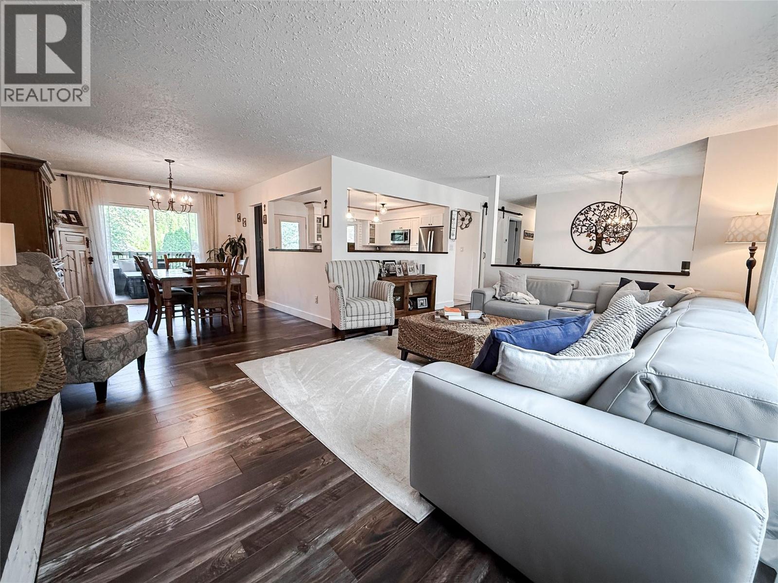 2300 Mcbride Street, Trail, British Columbia  V1R 4N8 - Photo 21 - 10389081