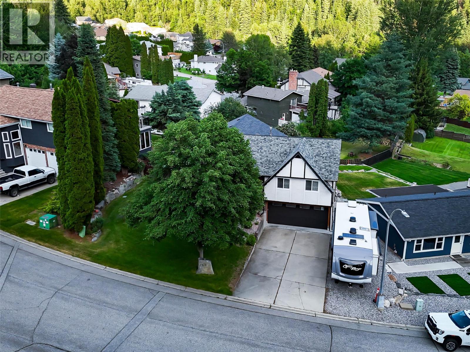 2300 Mcbride Street, Trail, British Columbia  V1R 4N8 - Photo 45 - 10389081