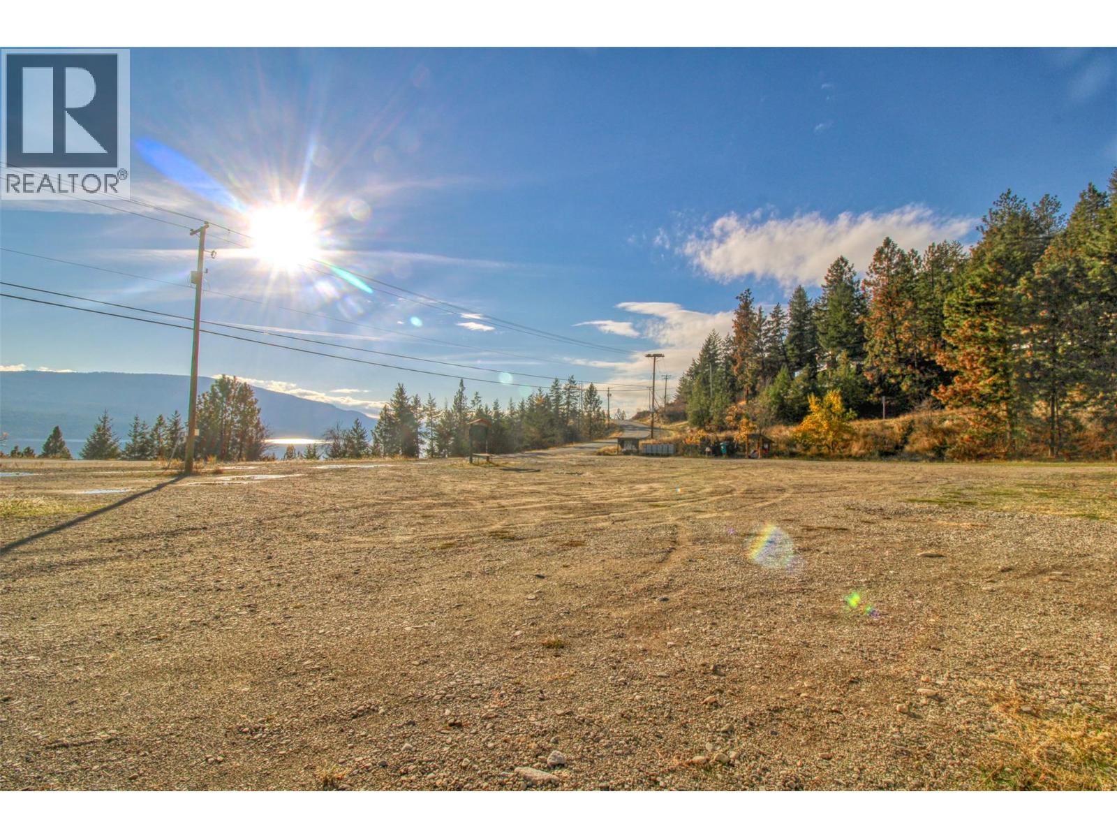 10358 Westside Road, Vernon, British Columbia  V1H 2B3 - Photo 16 - 10389266