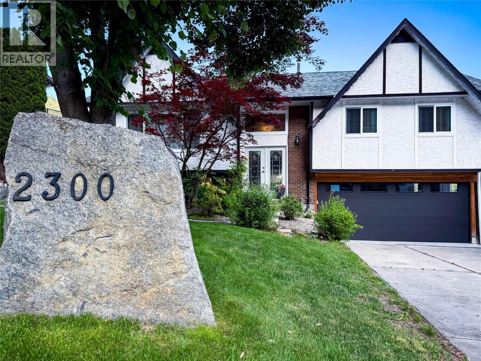 2300 Mcbride Street, Trail, British Columbia  V1R 4N8 - Photo 6 - 10389081