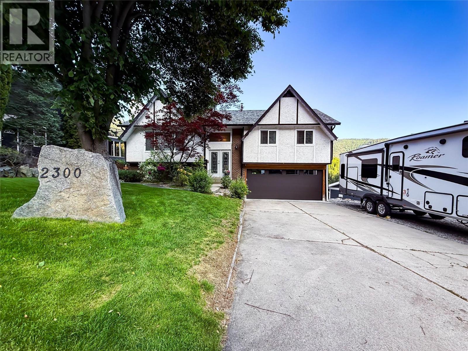 2300 MCBRIDE Street, trail, British Columbia