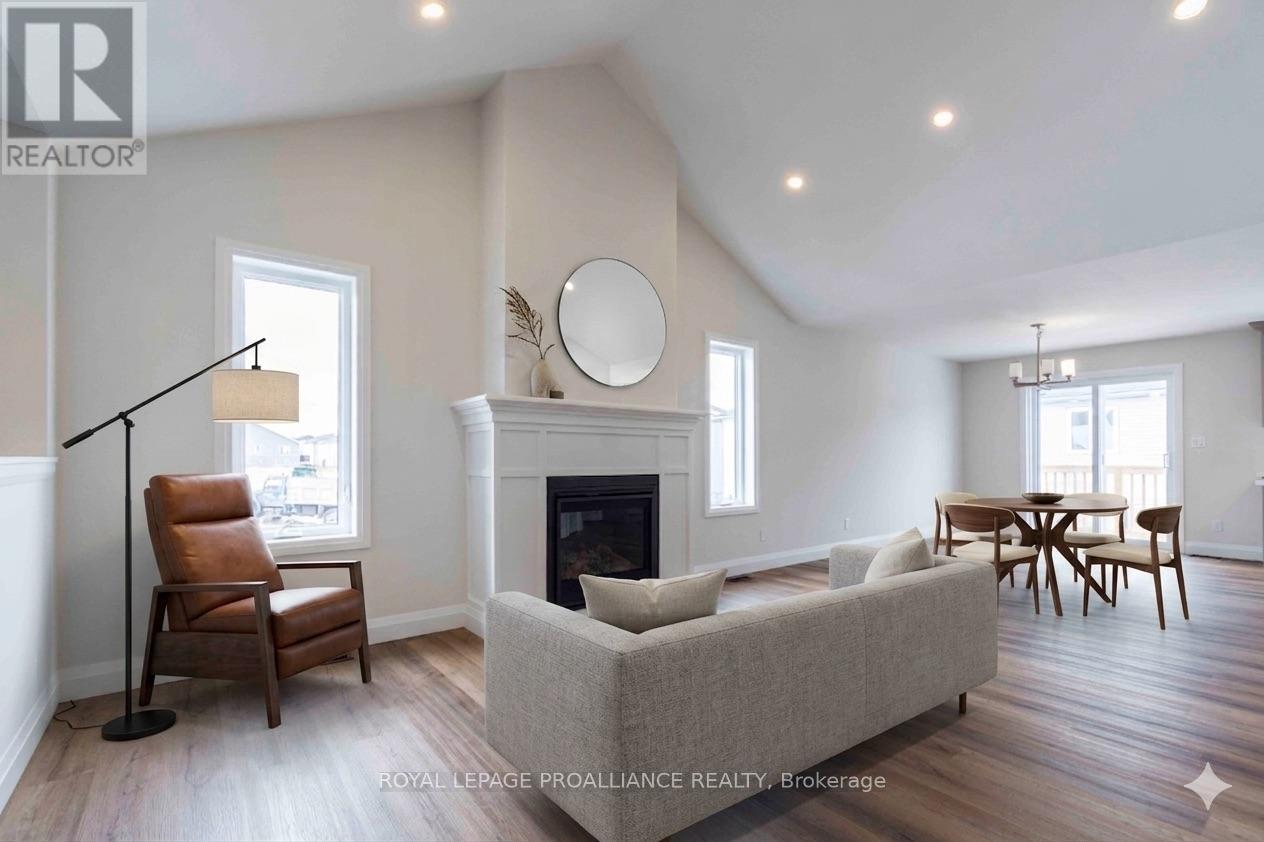 70 Stirling Crescent, Prince Edward County (Picton Ward), Ontario  K0K 2T0 - Photo 7 - X12709238