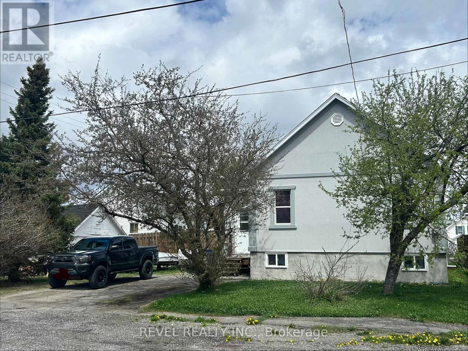 48 O'brian Avenue, Timmins, Ontario  P0N 1H0 - Photo 1 - T13210318