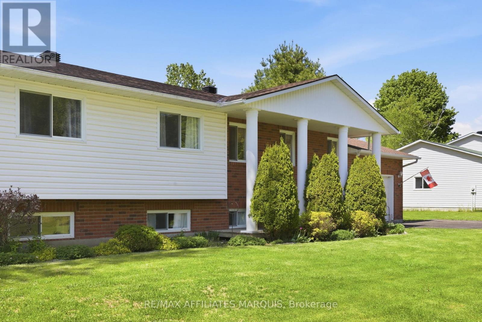 38 Wills Road, Rideau Lakes, Ontario  K7A 5B8 - Photo 4 - X13005796