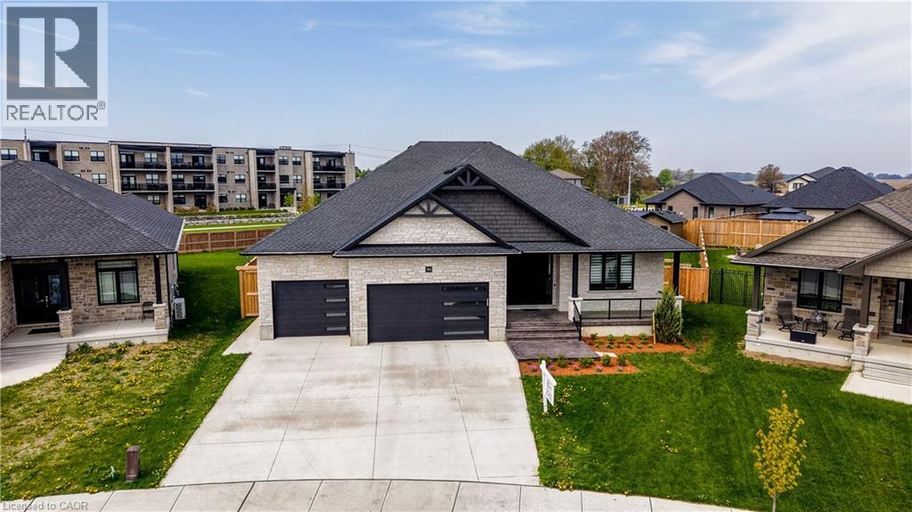 311 Orr Street, Stratford, Ontario  N5A 0J7 - Photo 4 - 40831087