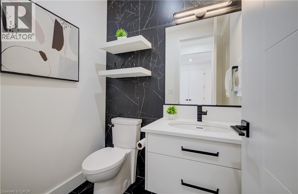 311 Orr Street, Stratford, Ontario  N5A 0J7 - Photo 9 - 40831087