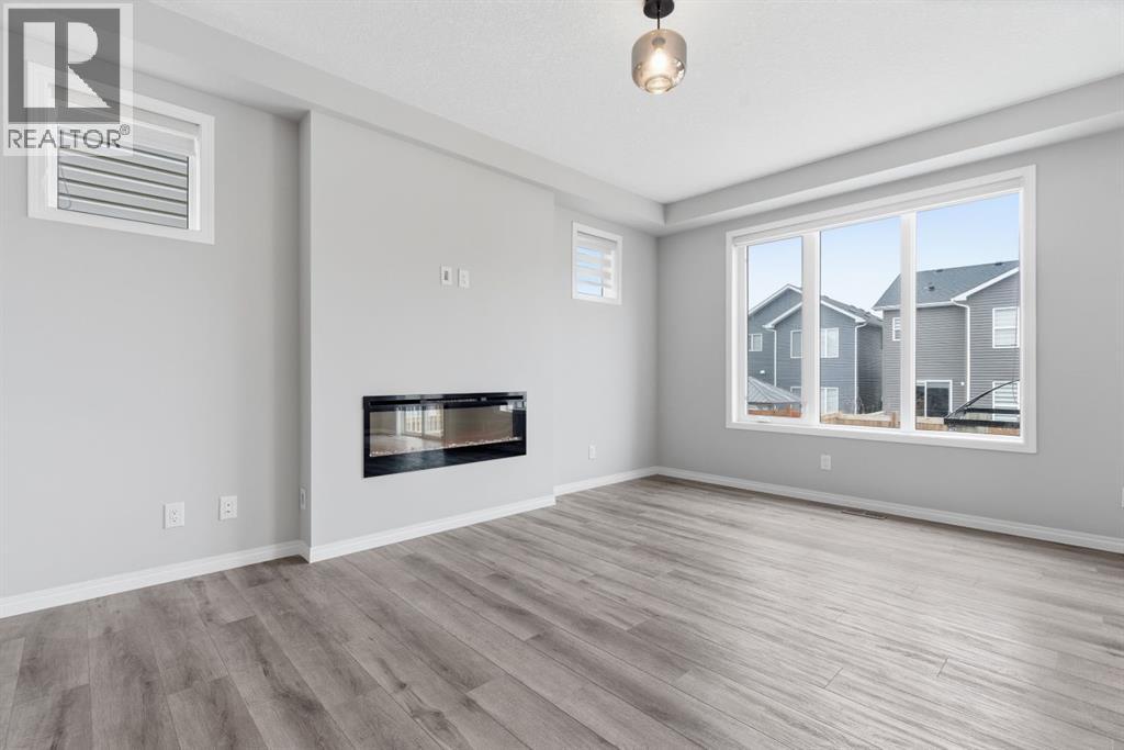 127 Carrington Crescent NW, Calgary, Alberta  T3P 1R2 - Photo 8 - A2311824