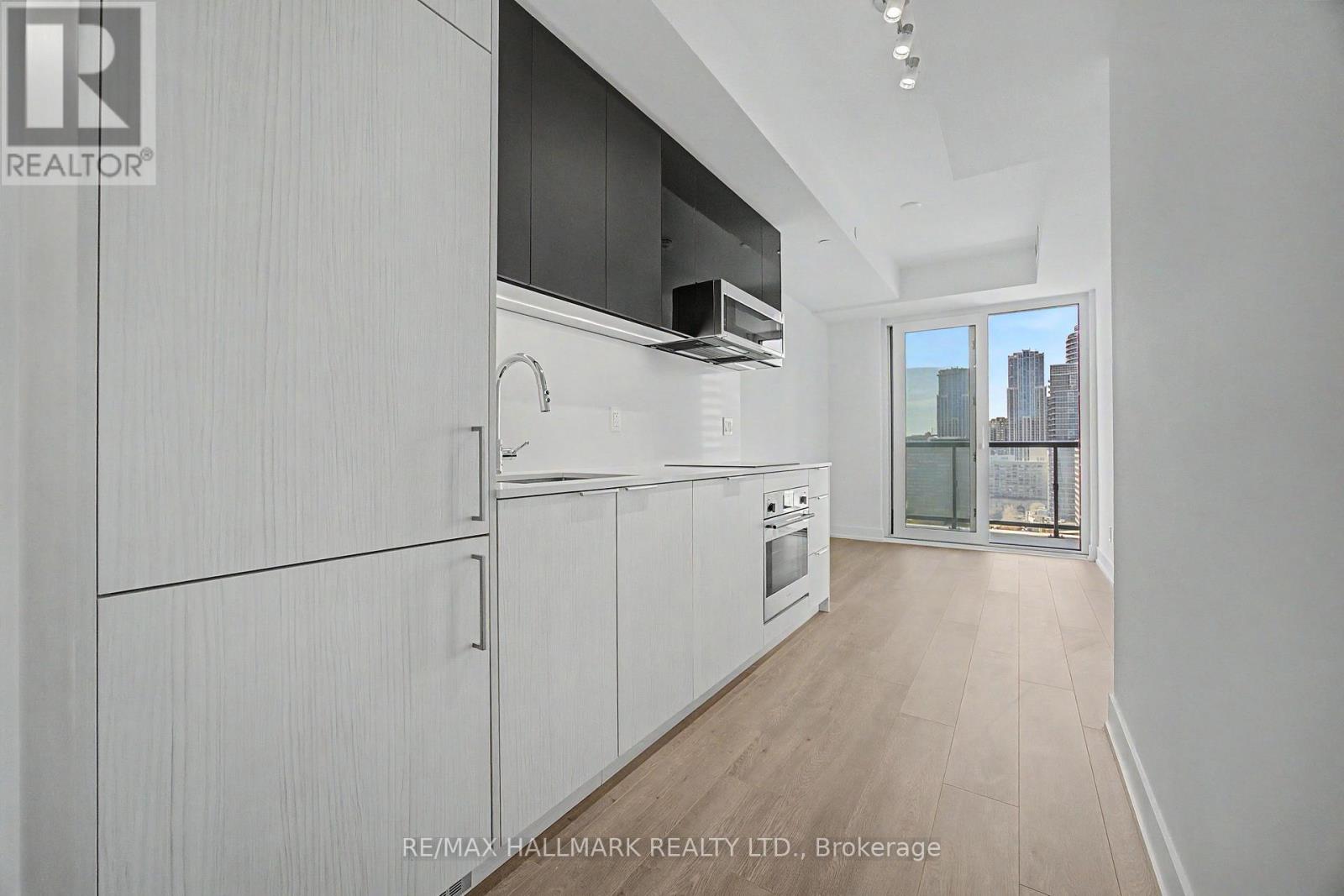1905 - 308 Jarvis Street, Toronto, Ontario  M5A 2P2 - Photo 2 - C13210388