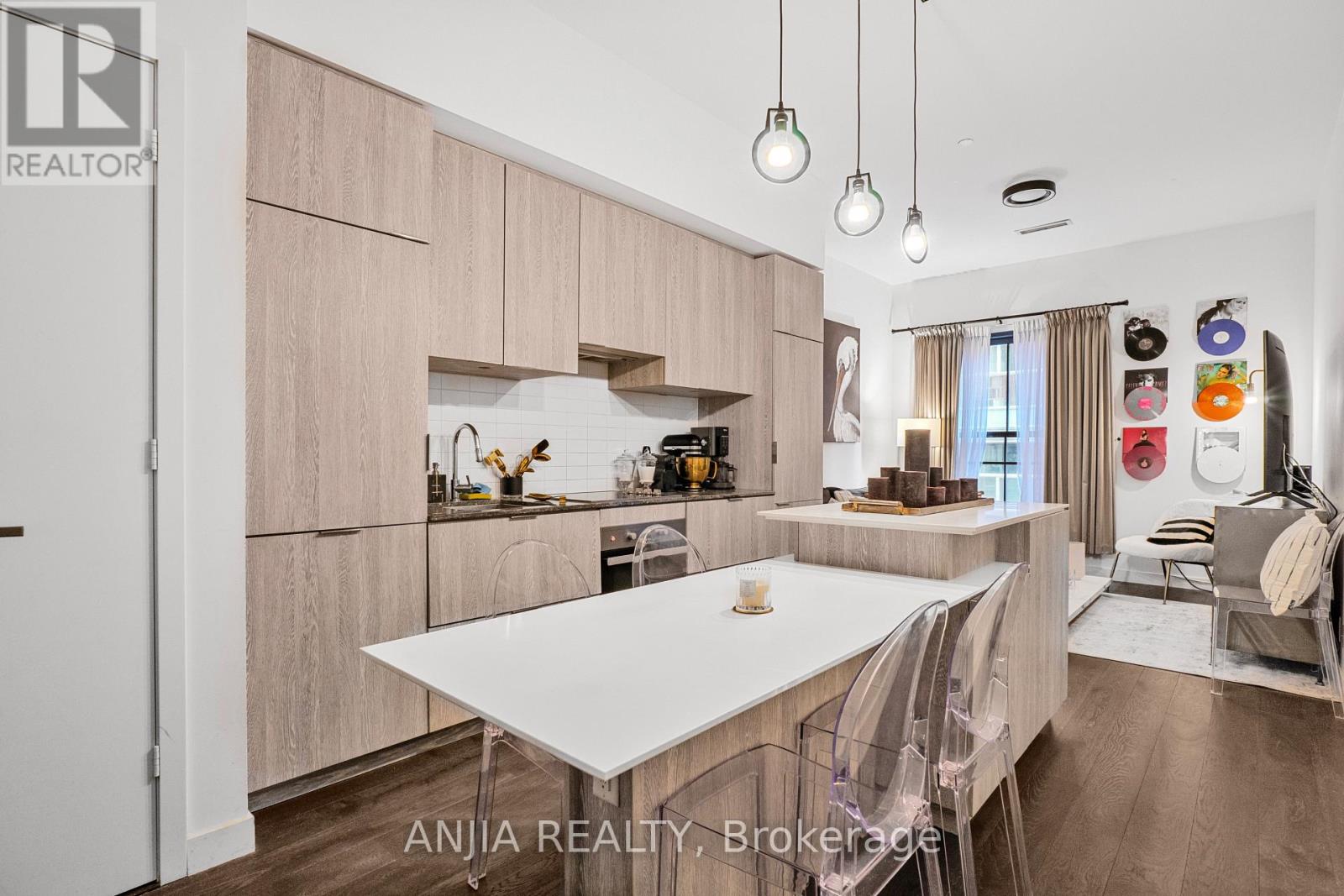 414 - 5 St Joseph Street, Toronto, Ontario  M4Y 0B6 - Photo 3 - C13210394
