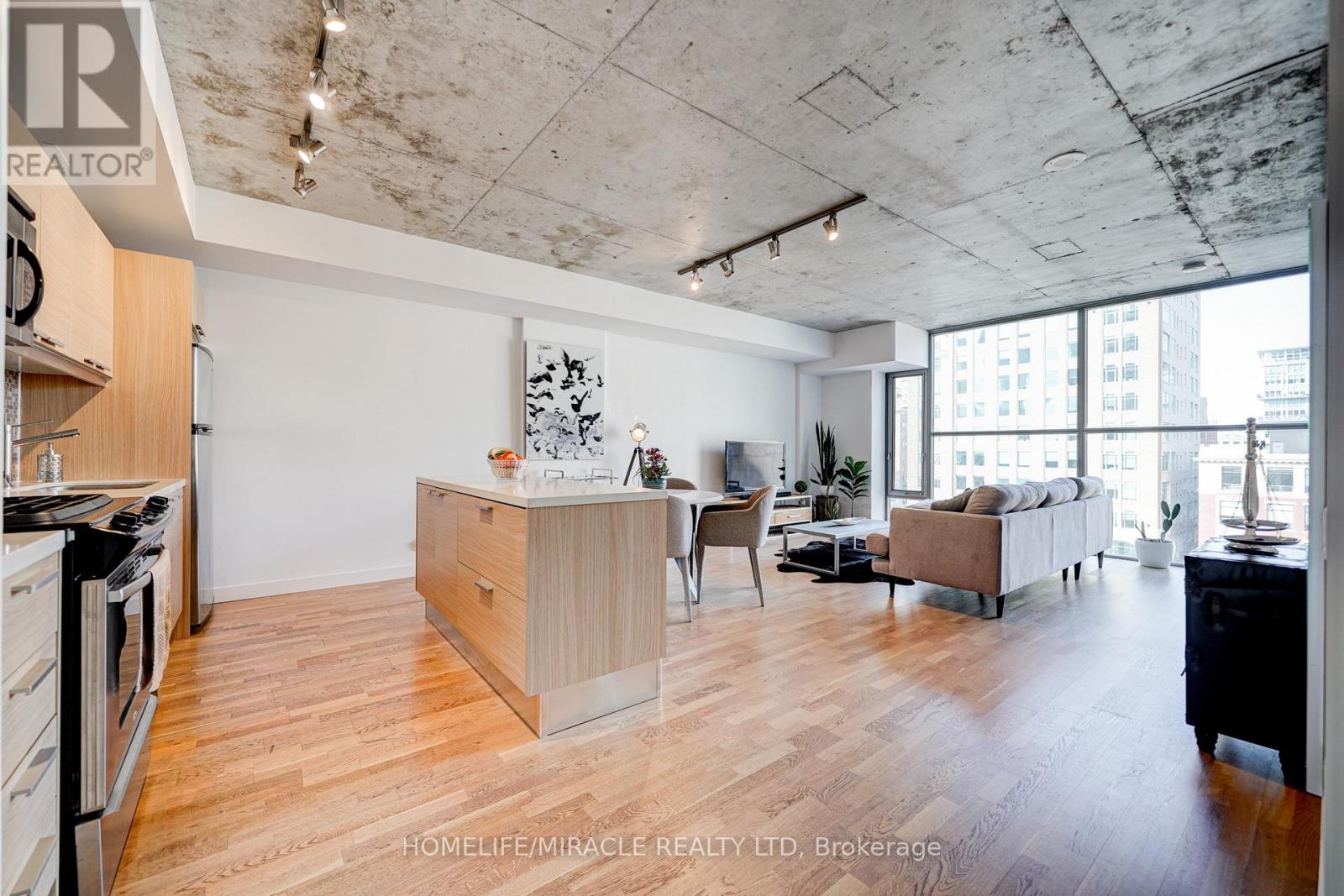 701 - 25 Oxley Street, Toronto, Ontario  M5V 2J5 - Photo 15 - C13210466