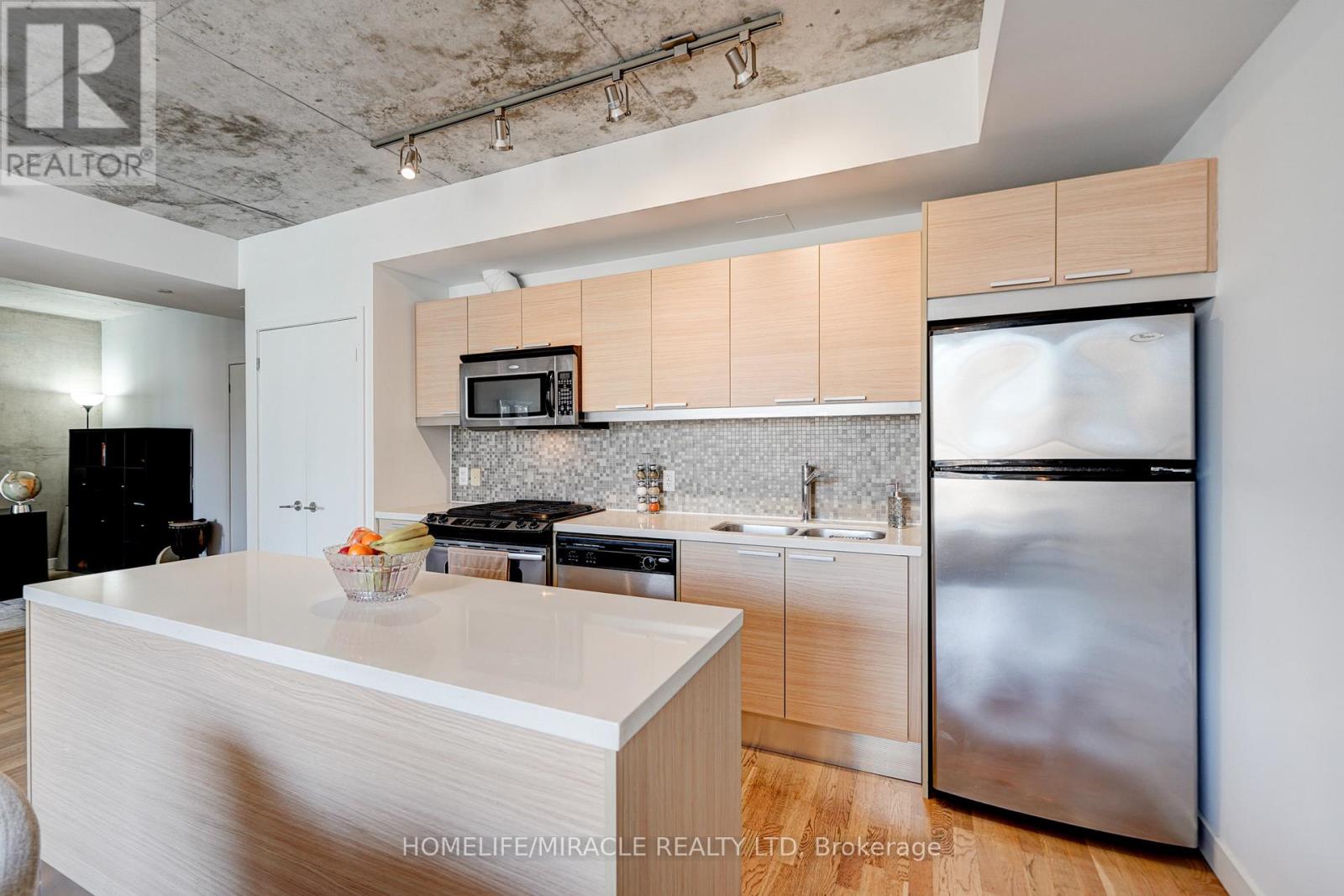 701 - 25 Oxley Street, Toronto, Ontario  M5V 2J5 - Photo 19 - C13210466