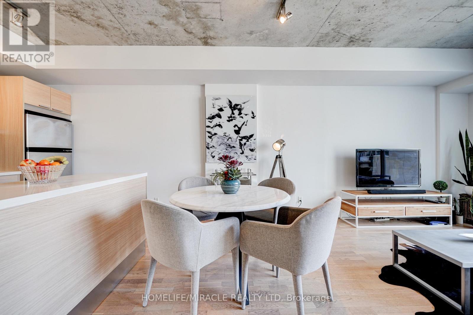 701 - 25 Oxley Street, Toronto, Ontario  M5V 2J5 - Photo 21 - C13210466