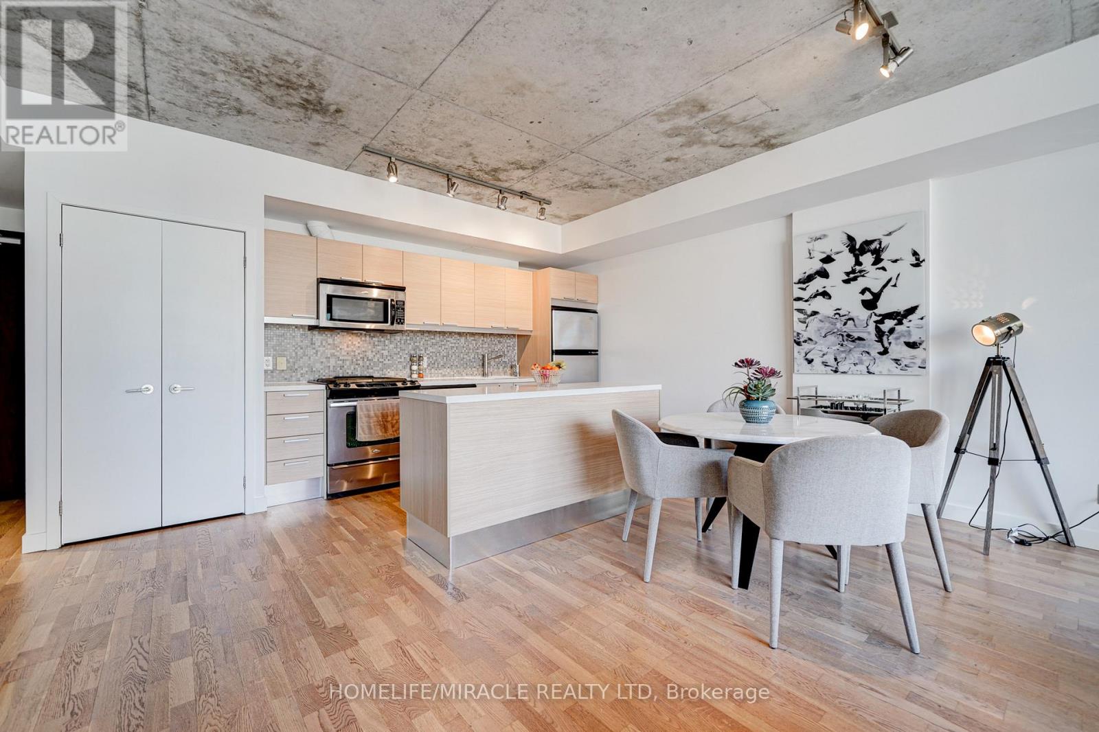 701 - 25 Oxley Street, Toronto, Ontario  M5V 2J5 - Photo 23 - C13210466